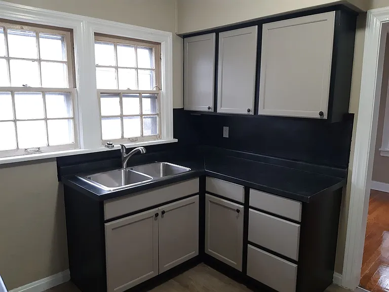 4109 Midway Ave — Photo 8