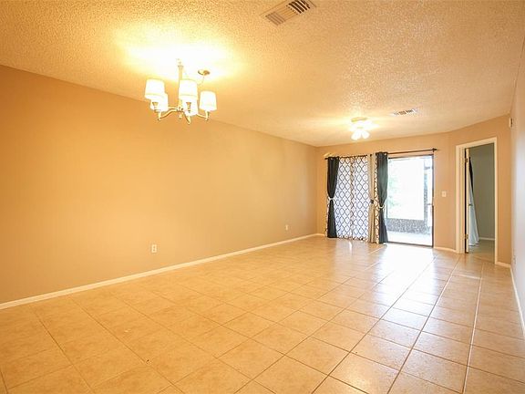 2nd image of 1707 Garden Lake Dr #1707