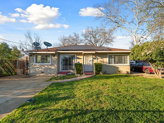 4th image of 1021 Acacia Ave