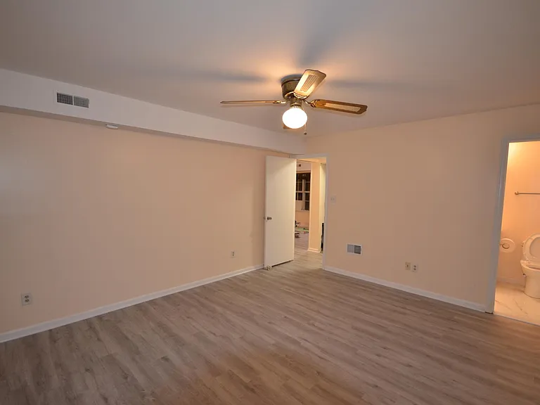 4085 Weeping Willow Ct — Photo 17