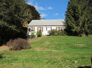 29 Main St, Hyde Park, NY 12538