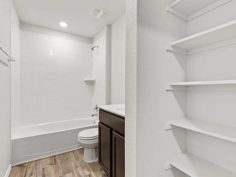 504 Wyatt Way — Photo 18