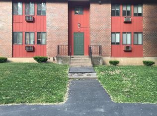 389 Broadview Ter APT B, Hartford, CT 06106