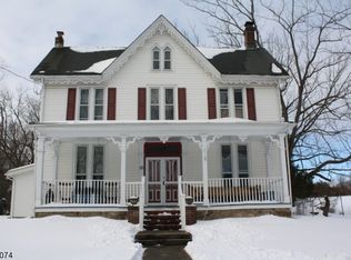 213 Bryans Rd, Hampton, NJ 08827