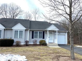 6 Glenbrook Dr #6, Windsor Locks, CT 06096