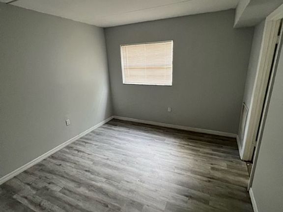 4th image of 13104 Leisurewood Pl APT 102