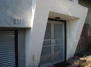 8337 Grand View Dr, Los Angeles, CA 90046