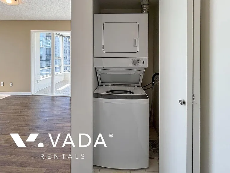 928 Beatty St #1810 — Photo 15