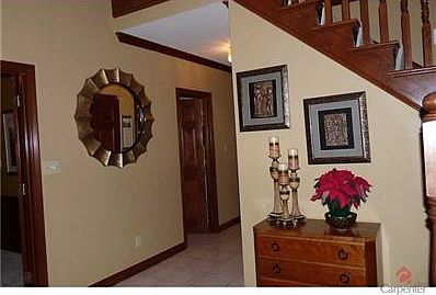 2nd image of 6628 Greenridge Dr
