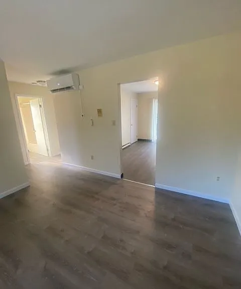 74 Springside Ave — Photo 9