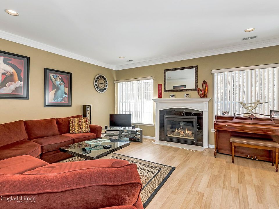 108 Willow Wood Dr, Oakdale, NY 11769 Zillow