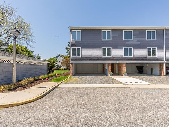 2nd image of 314 Limpet Dr #314