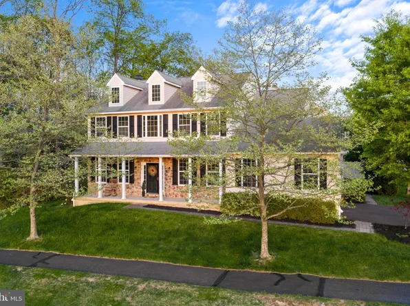 419 Townsend Dr, Perkasie, PA 18944