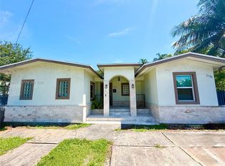 1272 NE 145th St, Miami, FL 33161