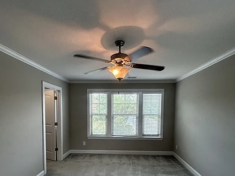 1401 Town Home Dr #1 — Photo 21