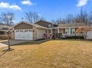 6881 W 86th Ct, Crown Pt, IN 46307