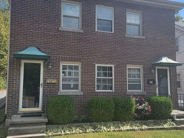 220 N 1st St, Danville, KY 40422