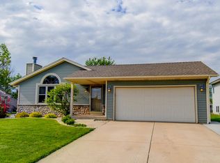9600 Grayce Dr, Sturtevant, WI 53177