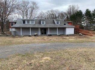 438 S Ohioville Rd, New Paltz, NY