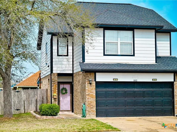 102 Winston Ct, Victoria, TX 77904