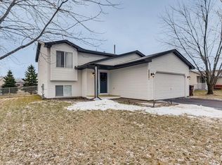 25881 11th St W, Zimmerman, MN 55398