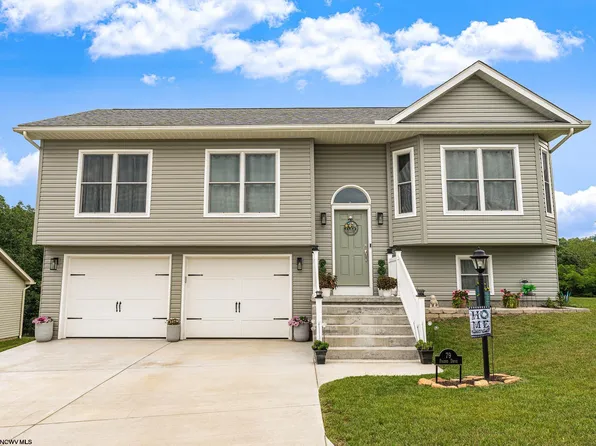 79 Friend Dr, Morgantown, WV 26508