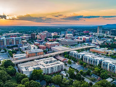 Ellison on Broad Apartments