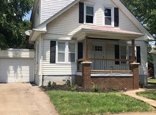 1532 SW 16th St, Topeka, KS 66604