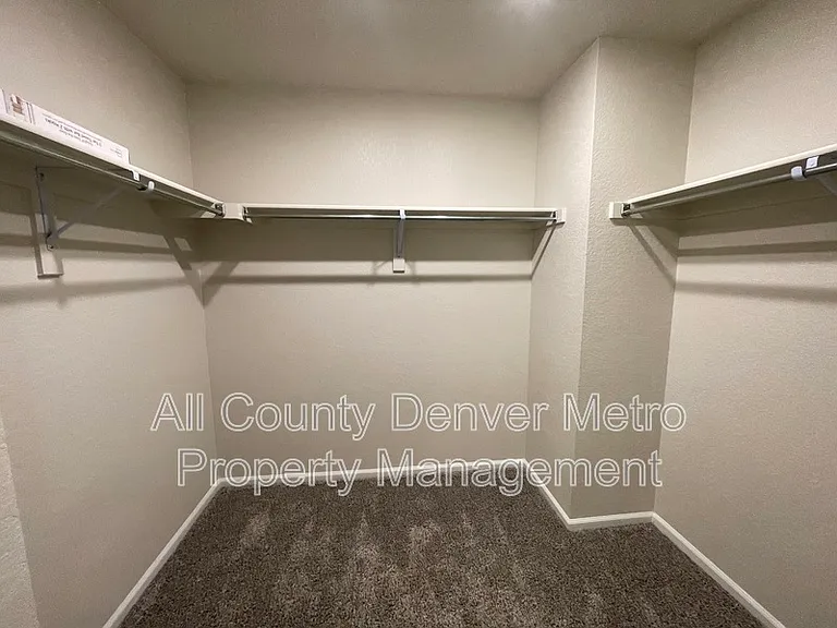 6089 N Liverpool St — Photo 15