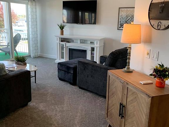 Lots of nice finishes. All new furniture.