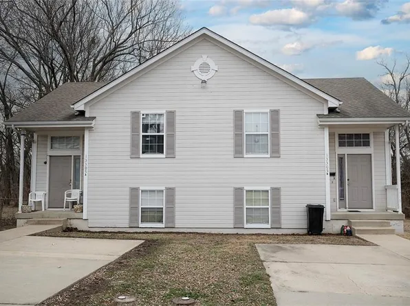 13305 7th A & B St, Grandview, MO 64030