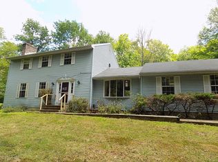 124 Cranberry Rd, East Stroudsburg, PA 18301