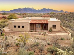 1589 S Walnut Spring Pl, Green Valley, AZ 85614