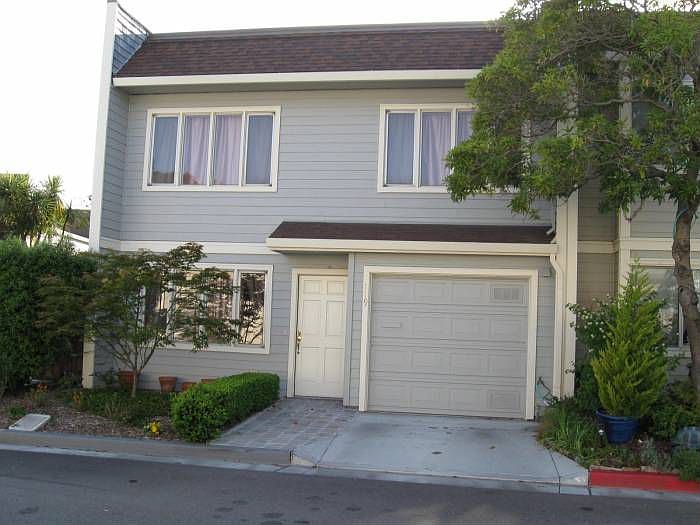 1st image of 119 Mariner Green Ct
