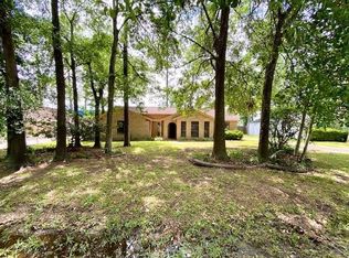 6615 Point Clear Dr, Houston, TX 77069