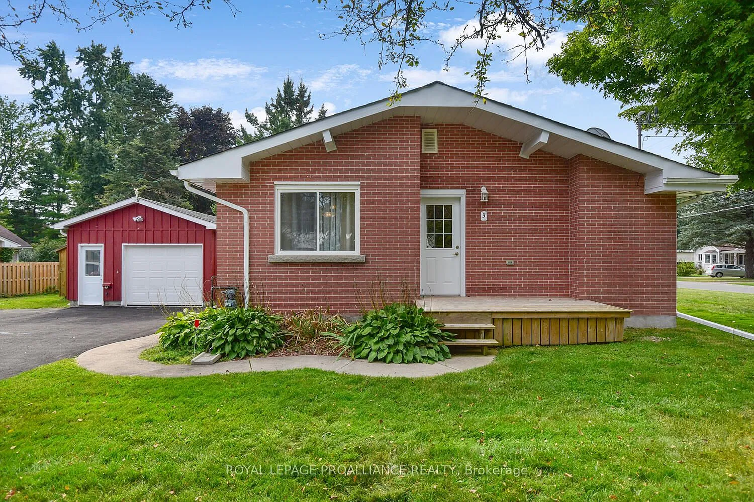 2 bed, $1,650 — Photo 1