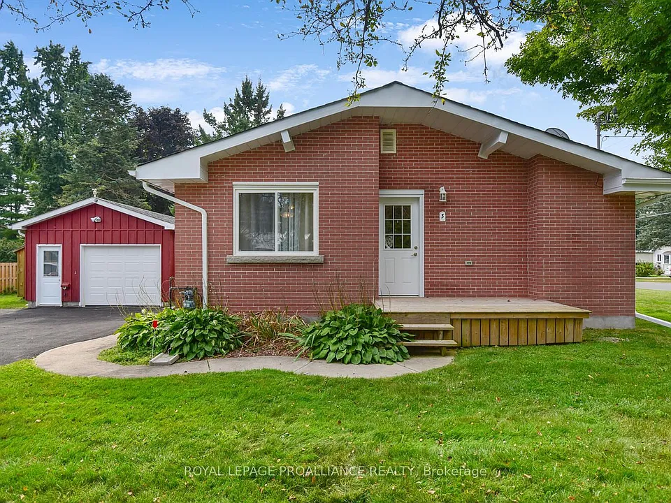 3 Geneva Ct