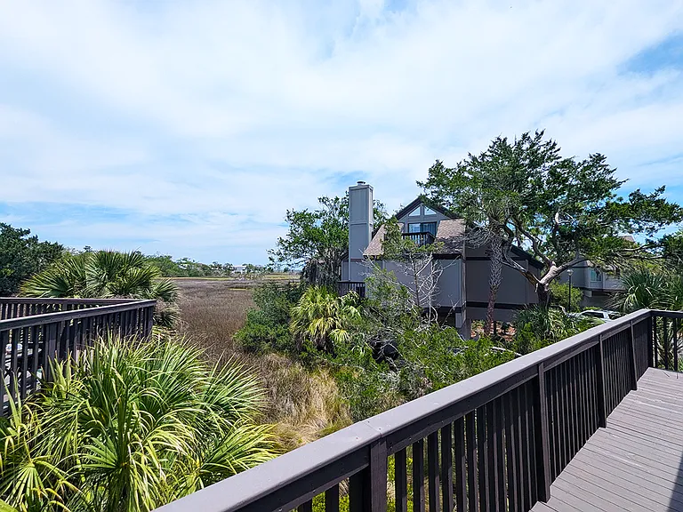 493 Cedar Walk — Photo 23