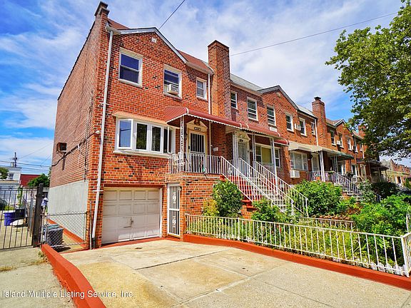 2nd image of 1448 E 52nd St
