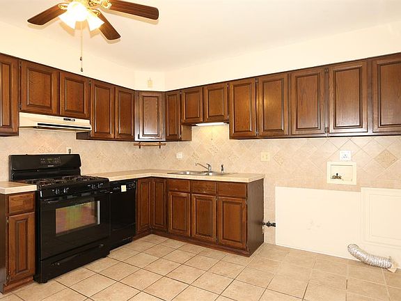 5th image of 4151 Beavercreek Cir