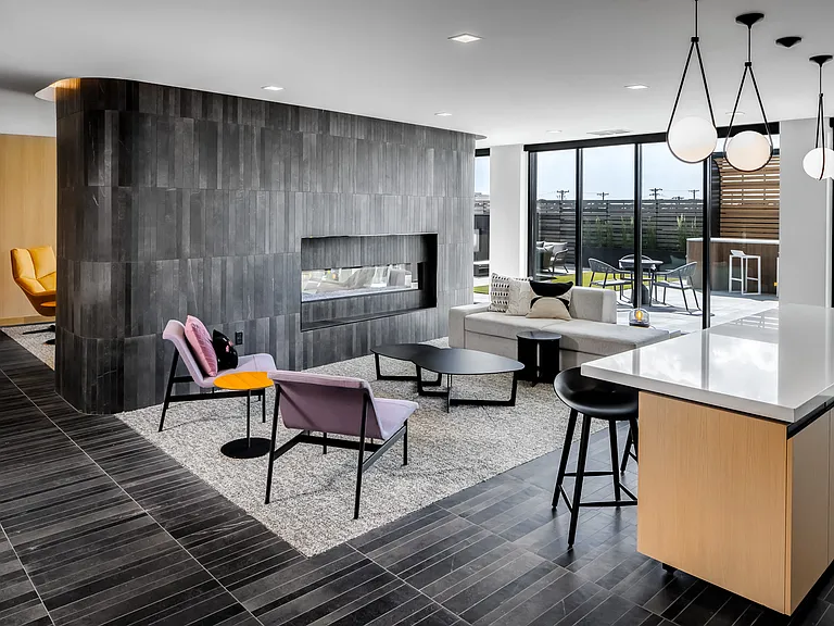 Platform Apartments — Photo 31