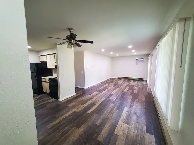 Orchard Village Apartments — Photo 8