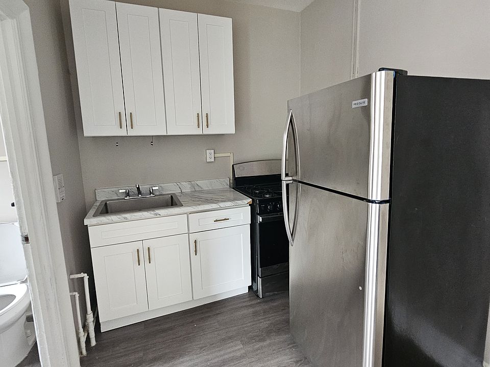 1st image of 104 Belmont Ave #4D