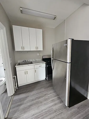104 Belmont Ave Photo 1