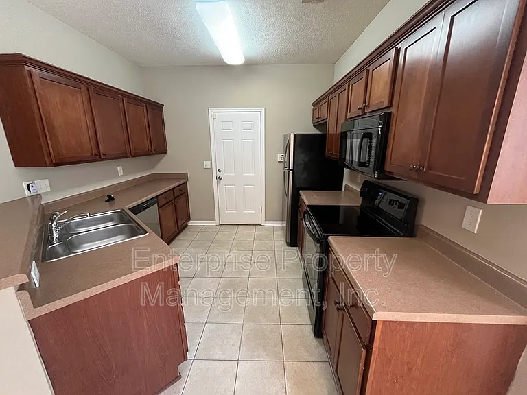 5236 Laurelhome Cv — Photo 8