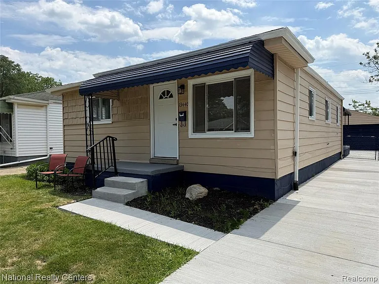 13440 Charlotte Ave — Photo 2