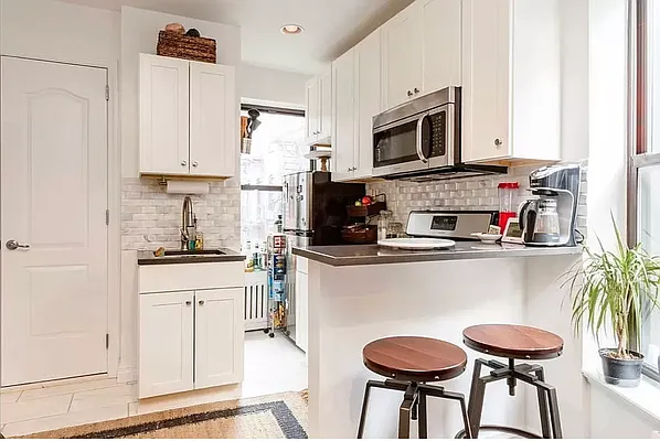 Rented by CNYC Apartments | media 36