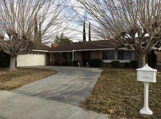 42912 Cinema Ave, Lancaster, CA 93534