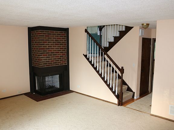 3rd image of 2185 Wildwood Ct