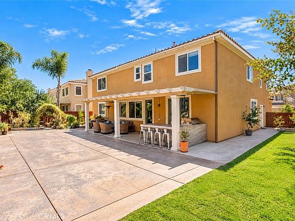 3rd image of 1448 Moonlight Dr